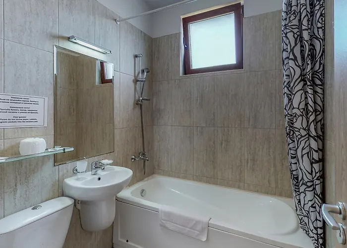 Vilă At Lighthouse Golf By Parnas Estate *