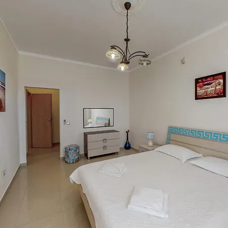 At Lighthouse Golf By Parnas Estate * Baltsjik