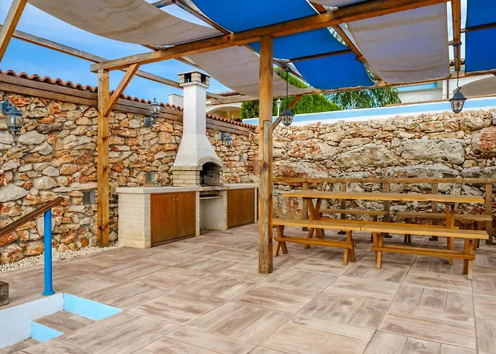 At Lighthouse Golf By Parnas Estate Villa Baltsjik