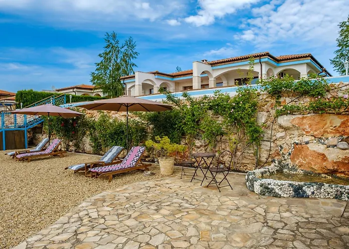 At Lighthouse Golf By Parnas Estate Villa Baltsjik